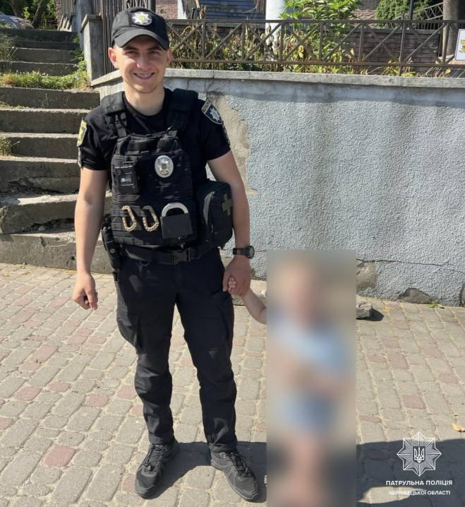 У Чернівцях патрульні знайшли зниклого трирічного хлопчика